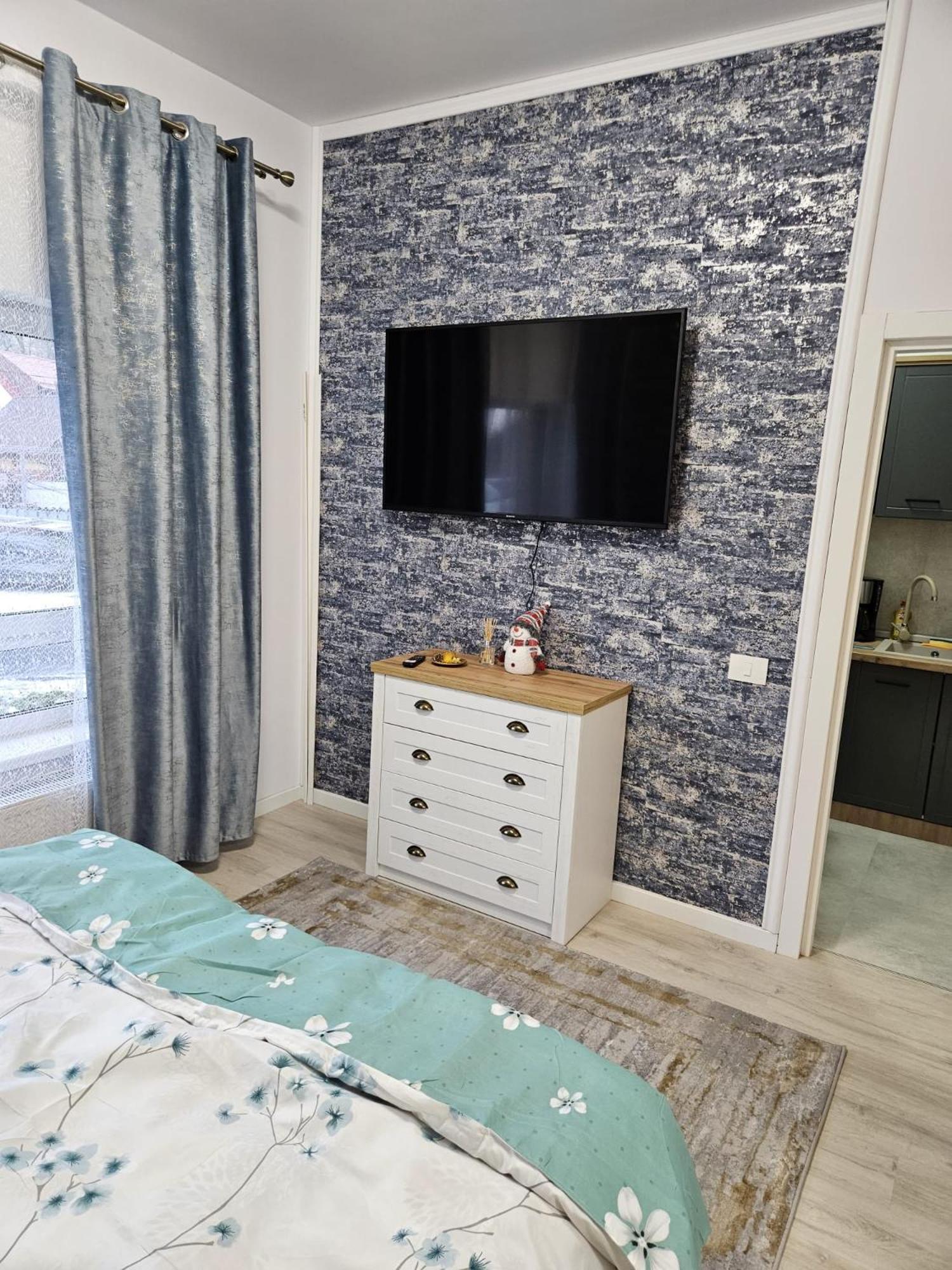 Ferienwohnung Garsoniera Gabrielle Brașov Exterior foto